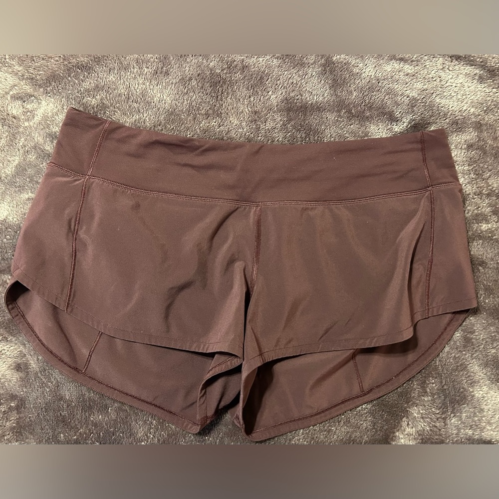 Lululemon speed up shorts 2.5”
